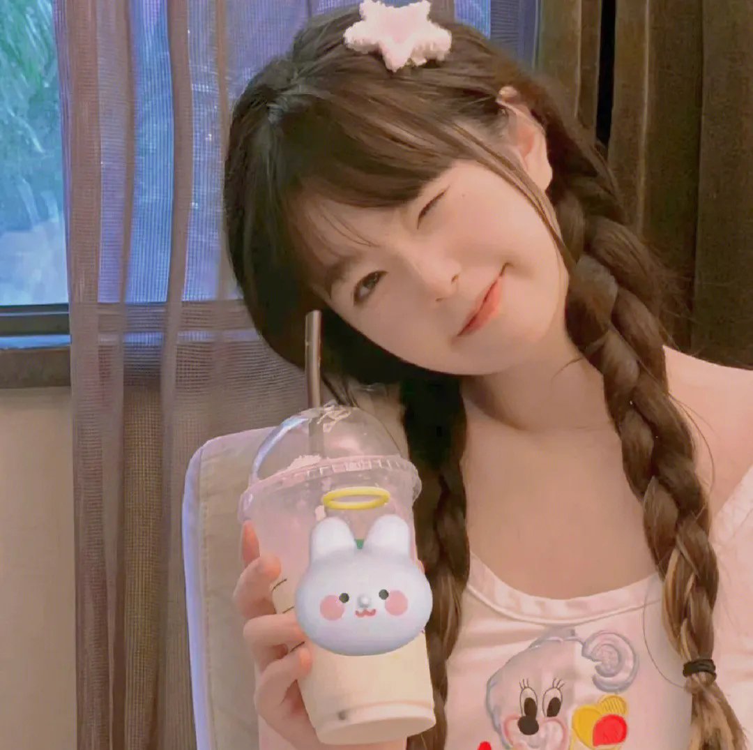 红粉女海盗